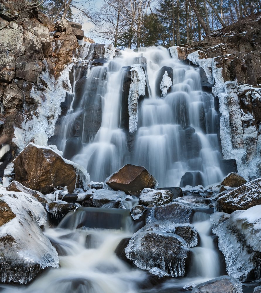 Хрустальный.