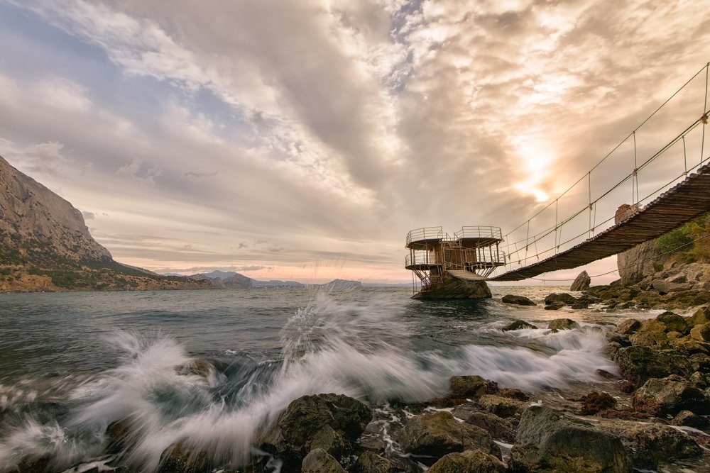 Море волнуется раз....