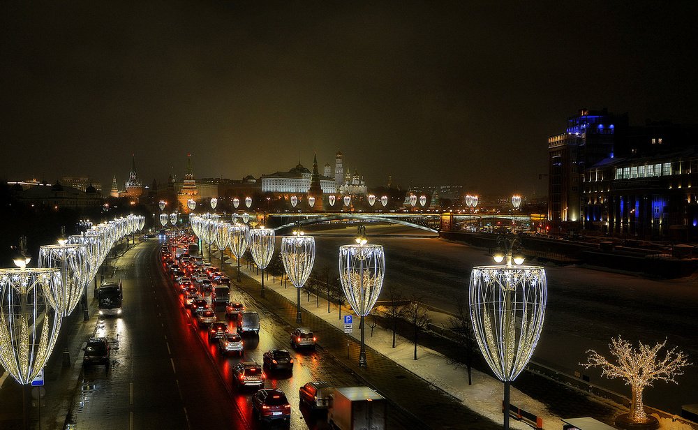 Вечерняя Москва