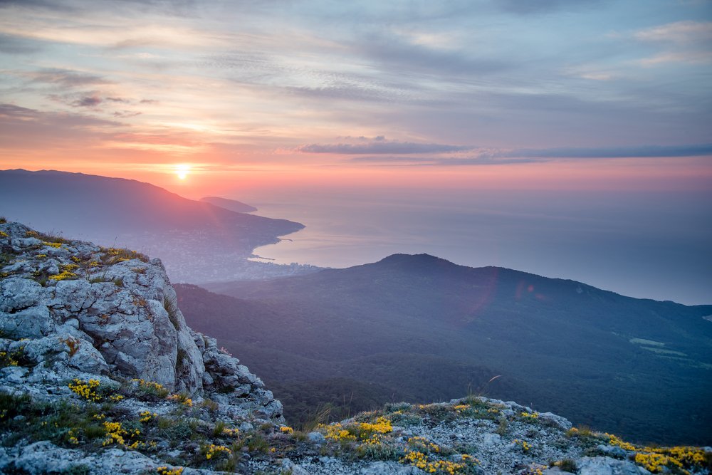 Новый день над Ай-Петри