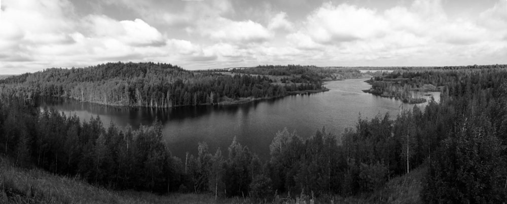 Затопленный карьер