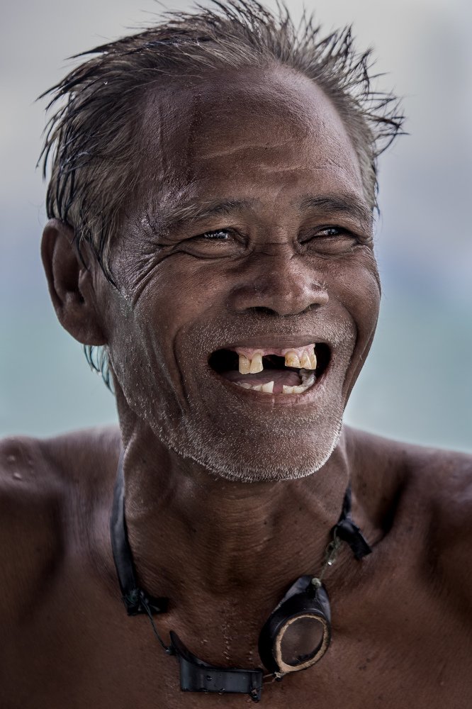 Портрет рыбака из народности морских цыган