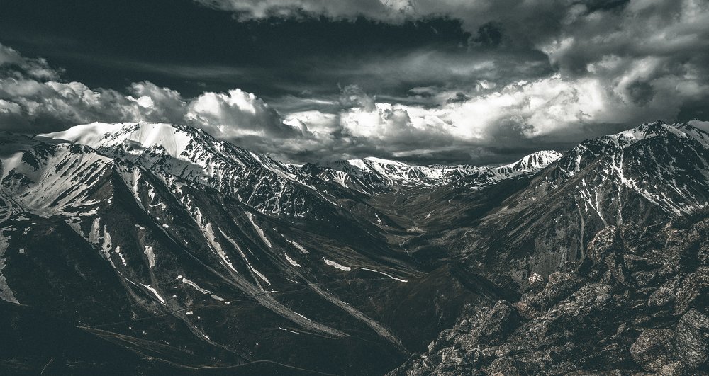 Road to Big Almaty Peak