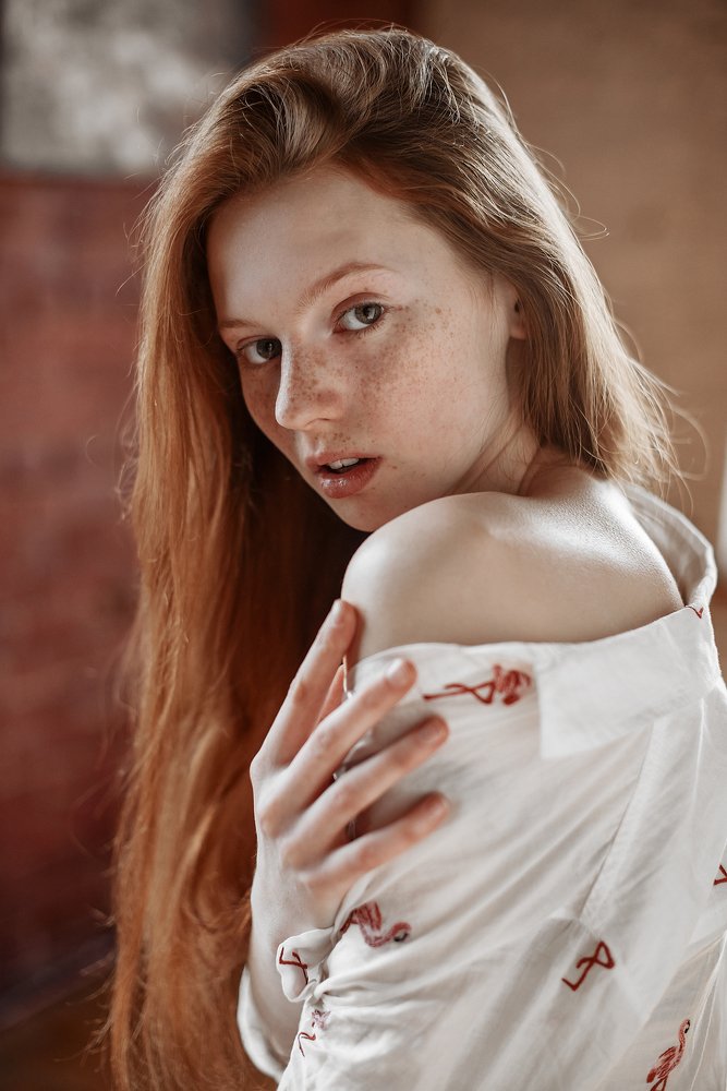 Аня. Солнце и огненный фламинго