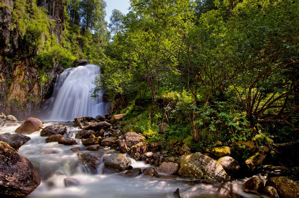 Водопад Корбу(Corbu Waterfall)