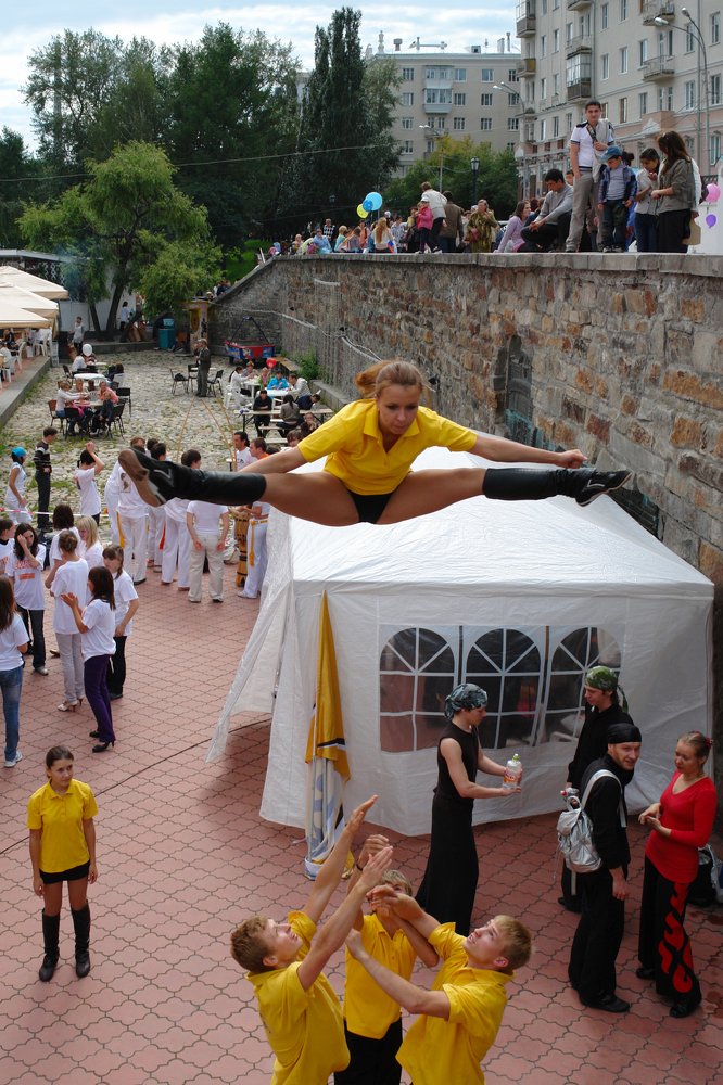 Воздушный шпагат