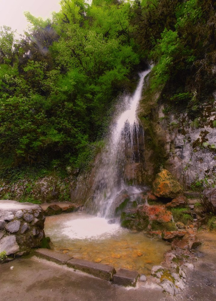 Водопад в Абхазии