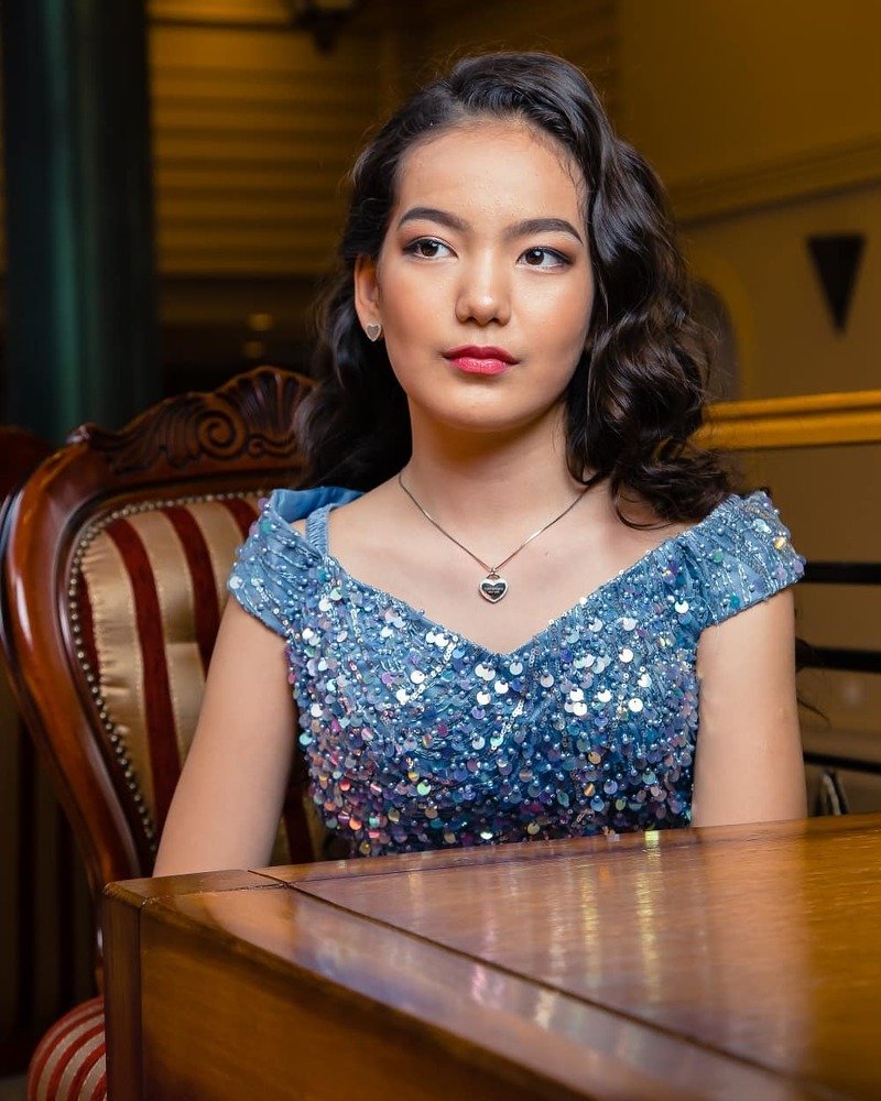 Ренессанс, Маулен Дильназ