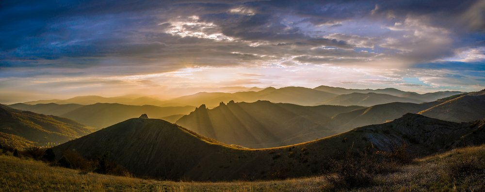 Играл закат