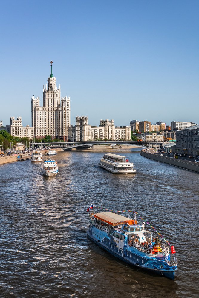 Moscow-river-scape