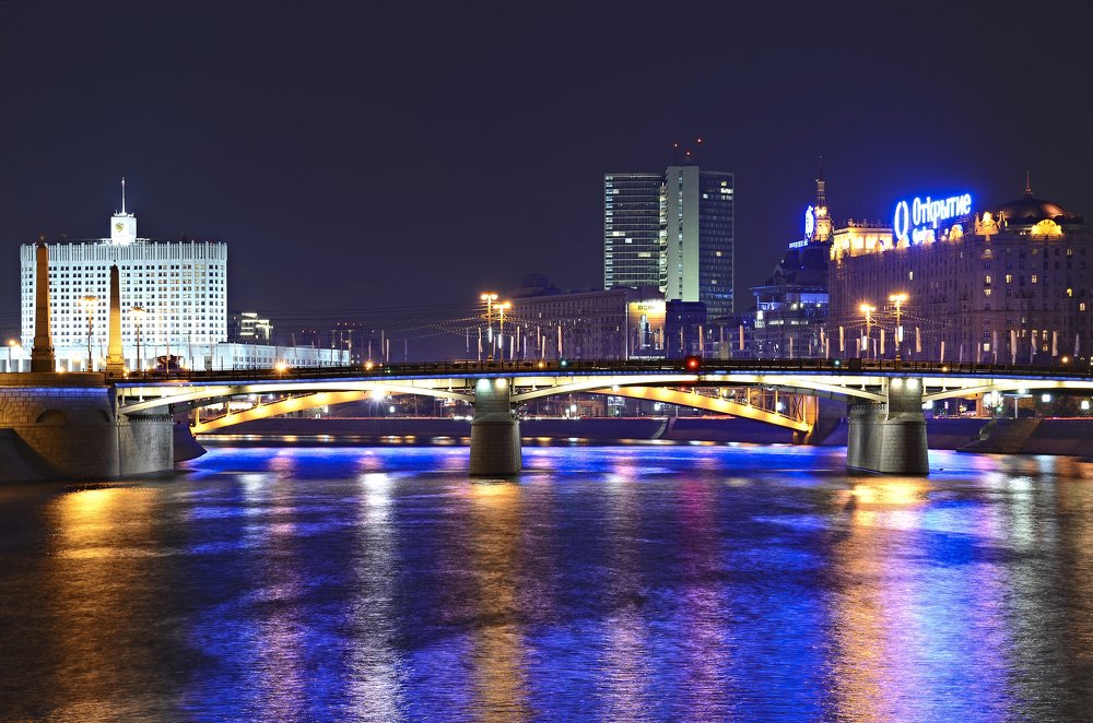 Ночная Москва