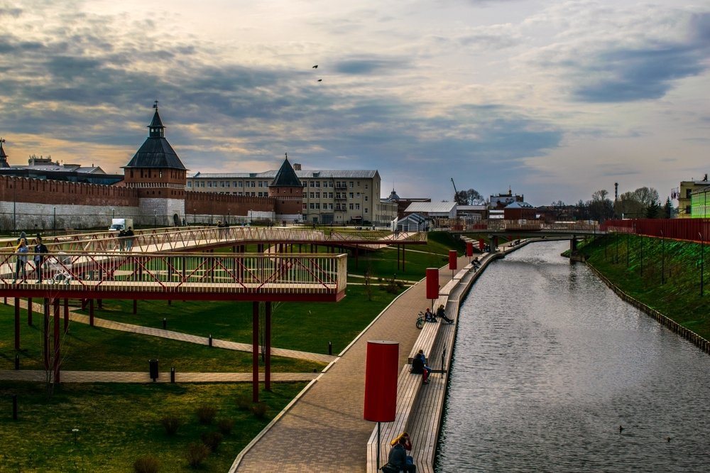 У стен Тульского кремля