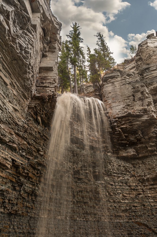 Лесной водопадик