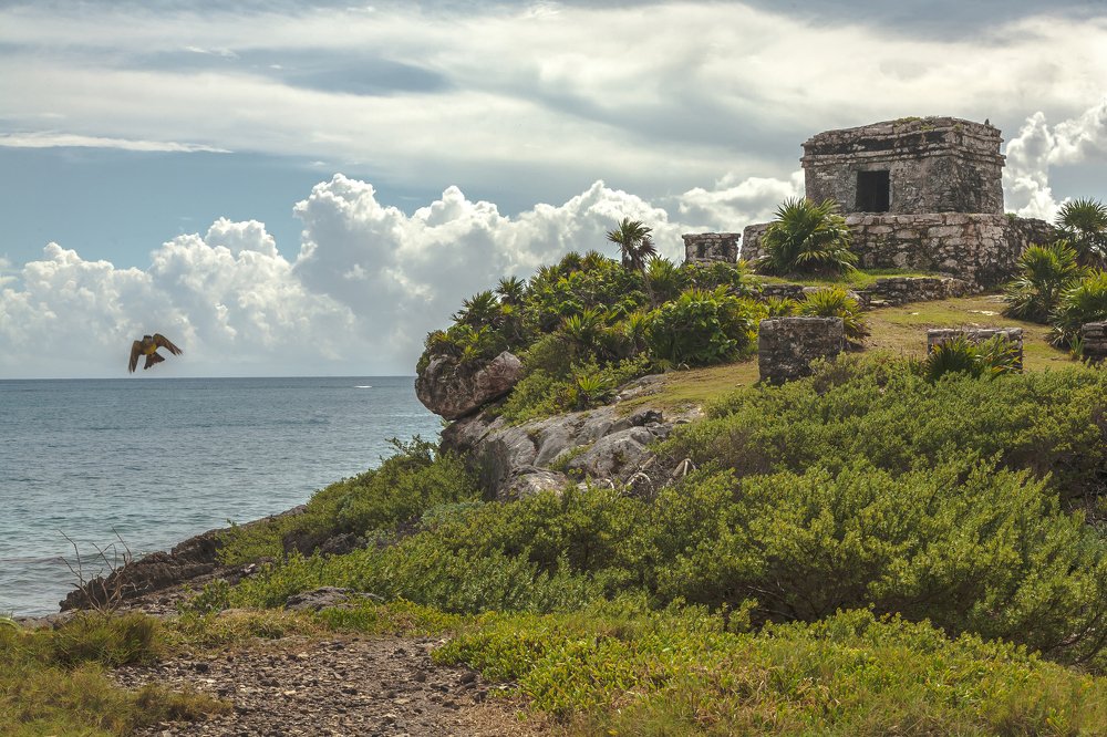 Walled city of the Mayan culture