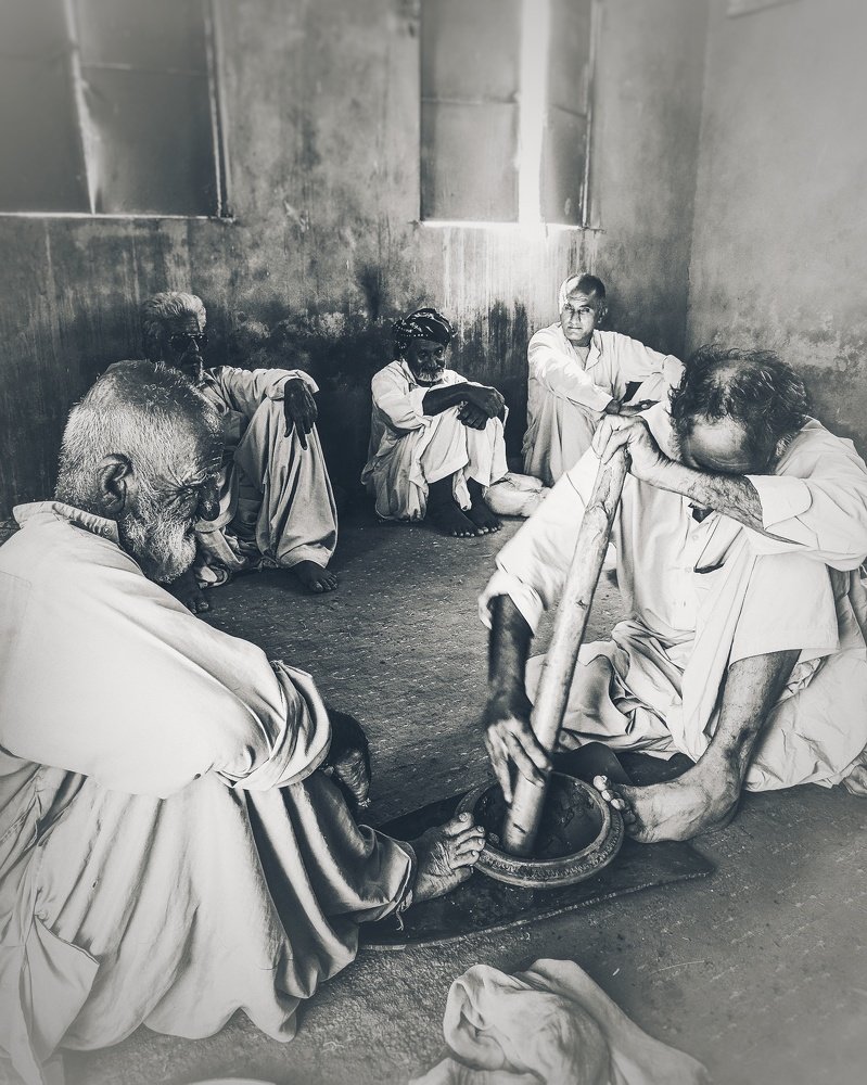 The process of making bhang