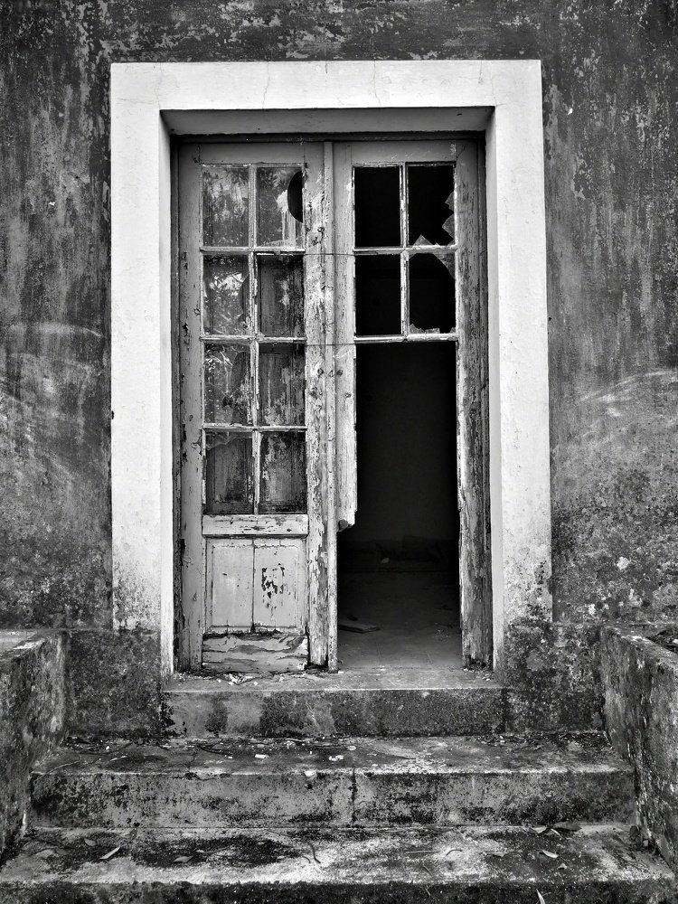Once upon a time a door...