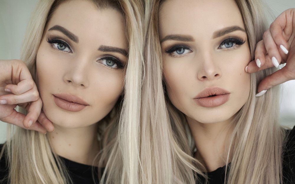 Не близняшки