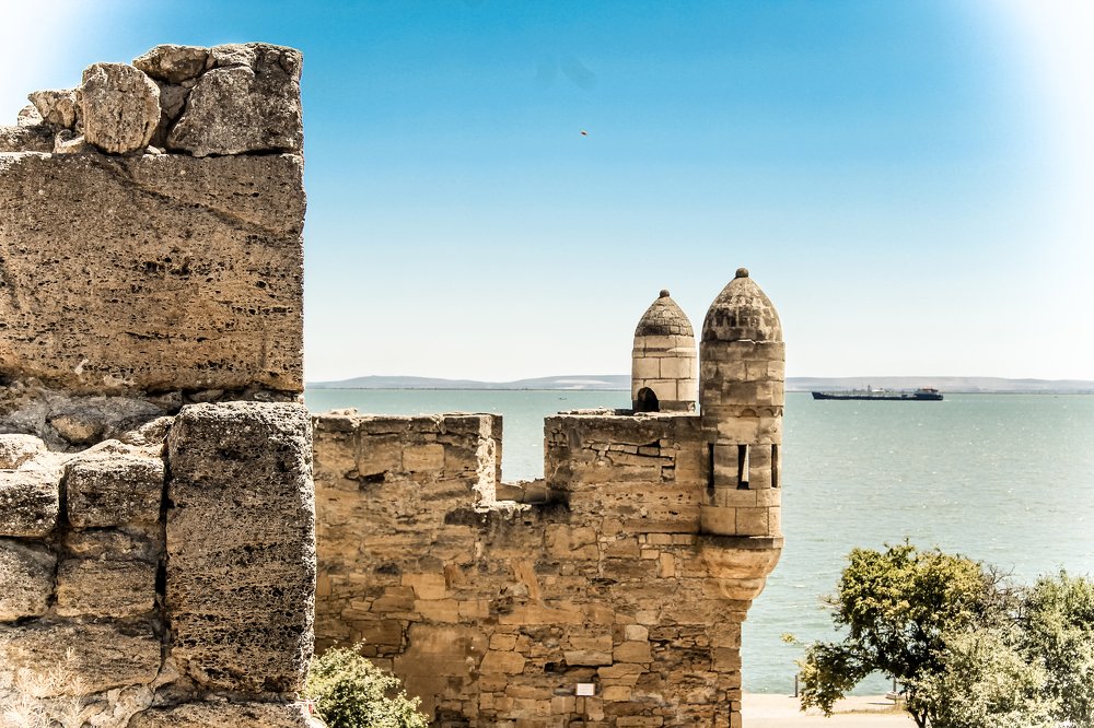 Крепость Ени-Кале