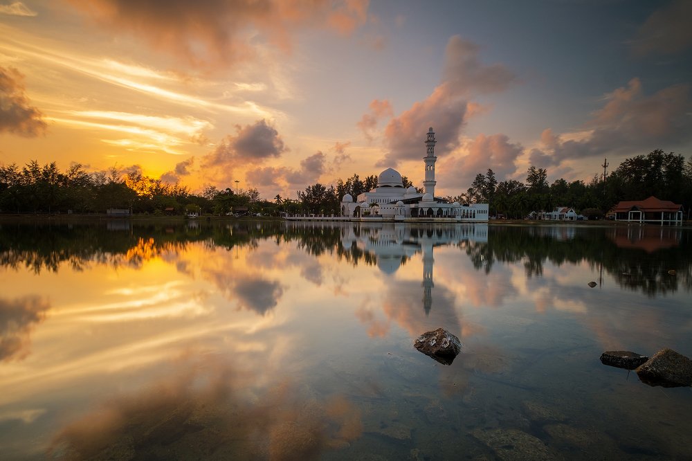Reflection of Masjid
