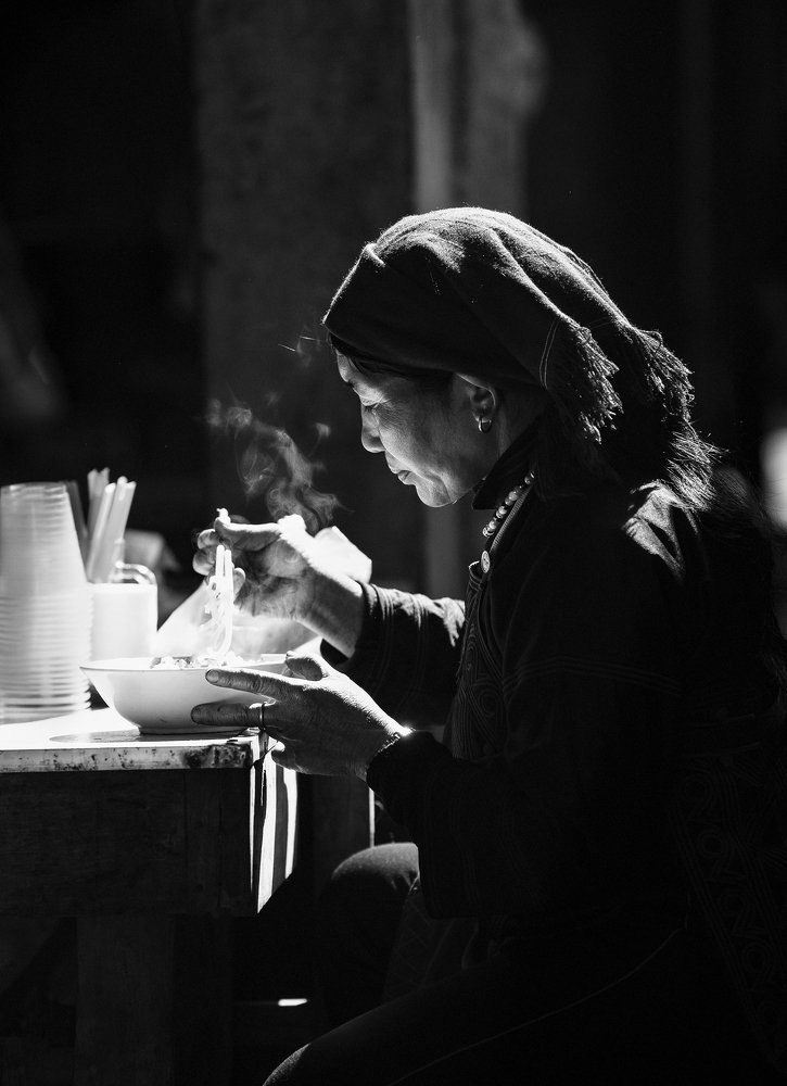 Breakfast at the Northwest Market
