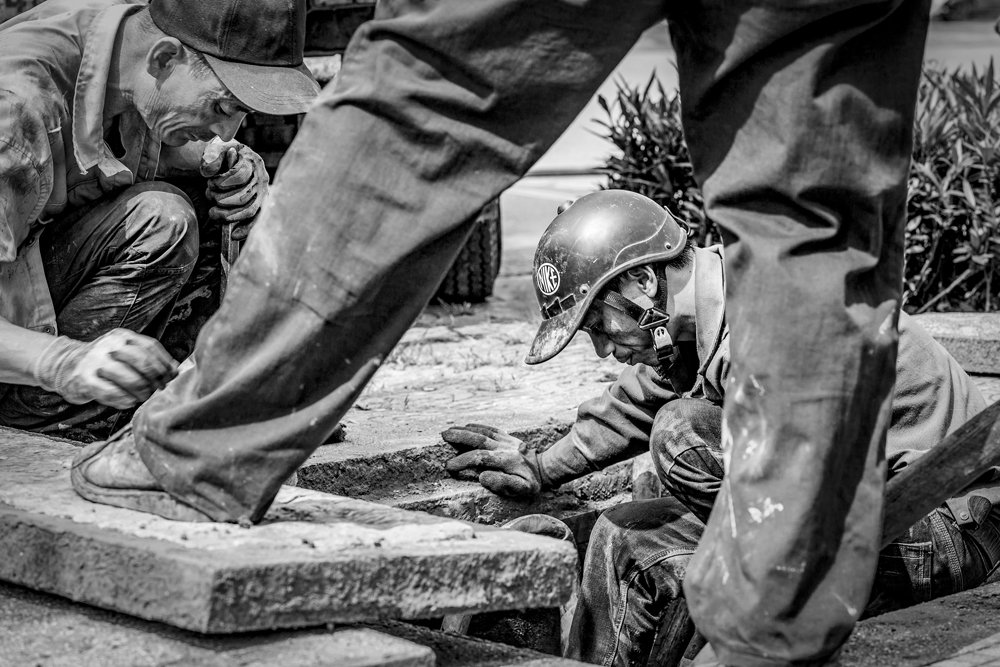 Những người làm công