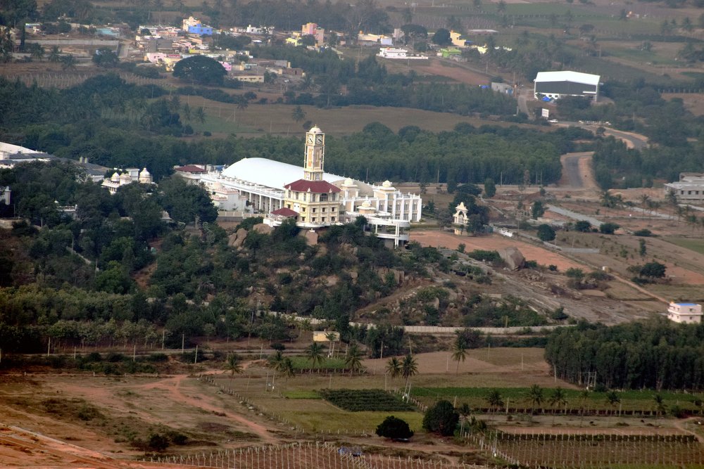 FROM THE TOP OFNANDI HILLS