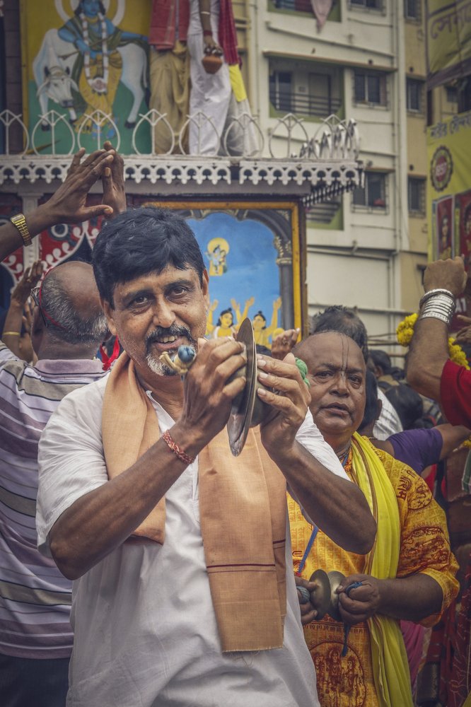 Street singer