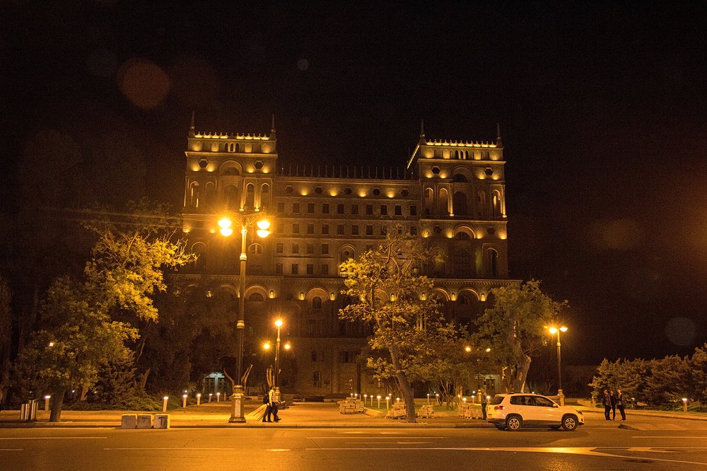 Весенний вечер..