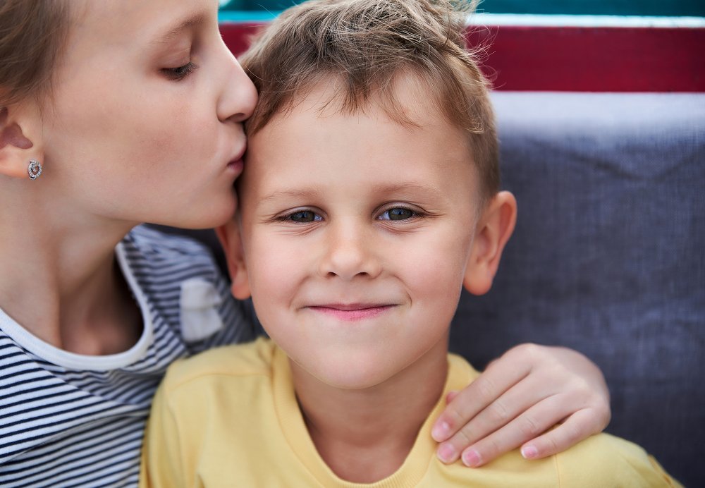 Младший брат