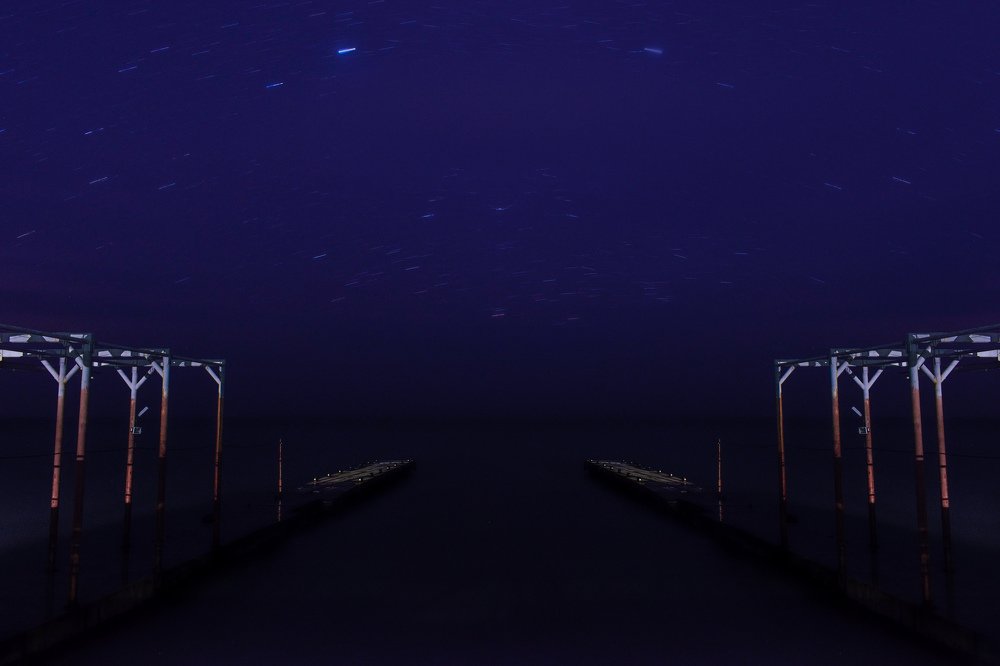 Море