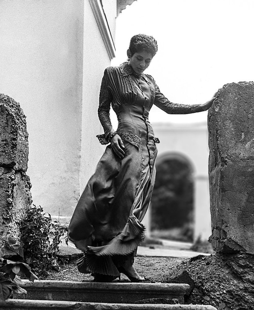 на лестнице 2