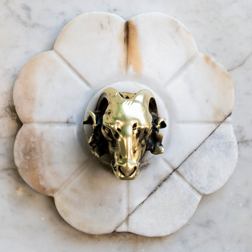 Ливадия. Источник