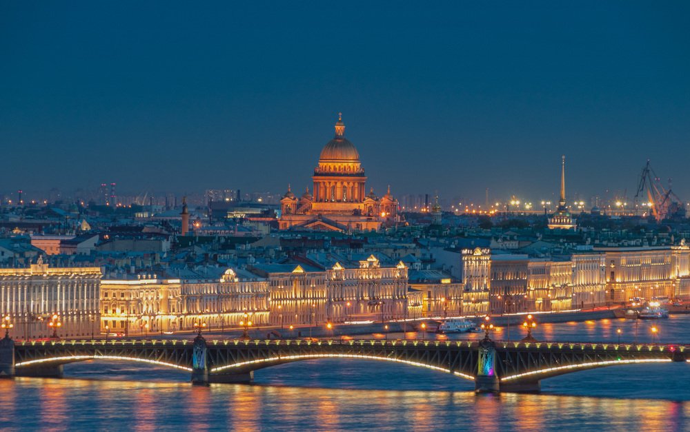 Дворцовая набережная