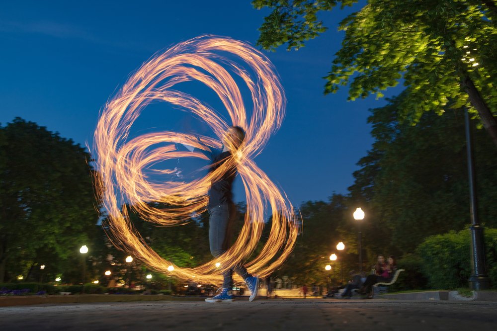 Девушка огонь