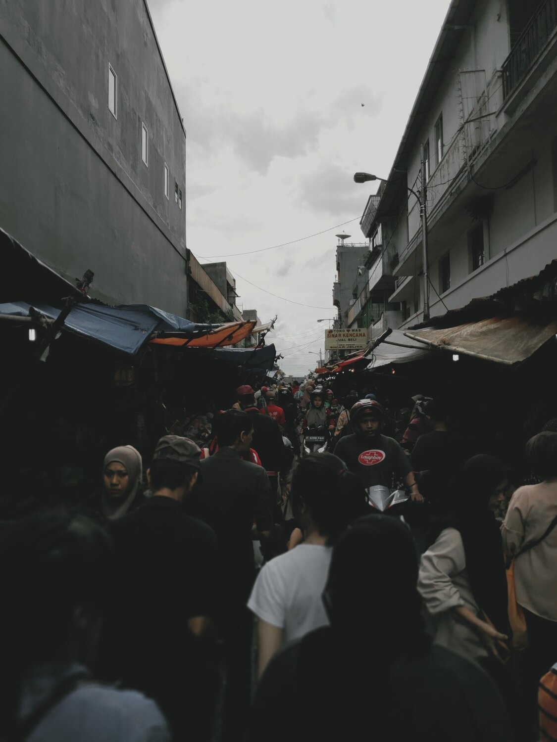 Market Atmosphere