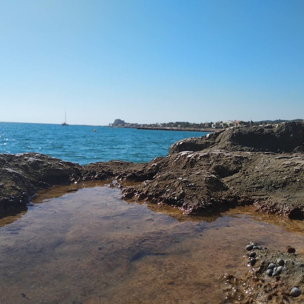 Берег испании Sidges