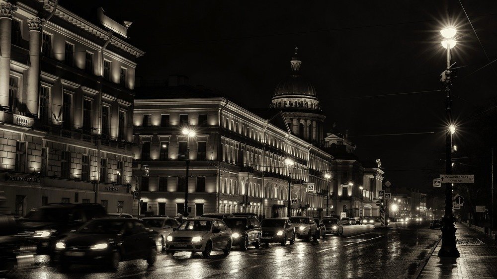 Evening St.Petersburg. Admiralteysky Avenue