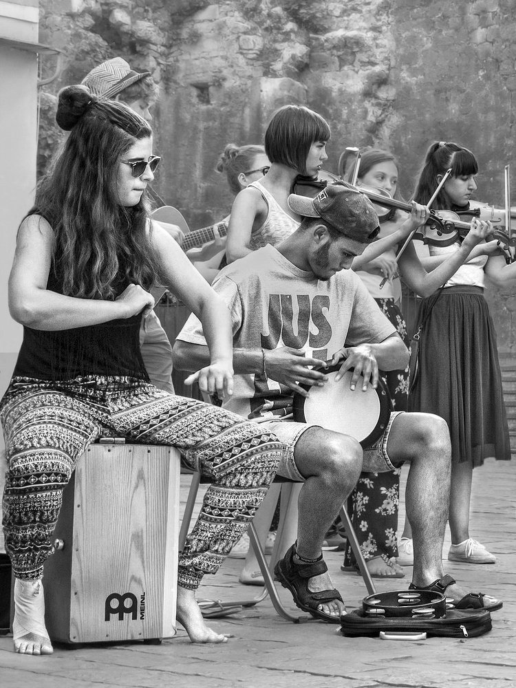 Музыка на улицах города
