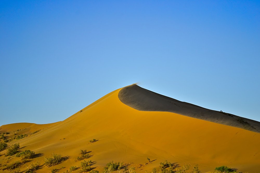 Поющий бархан