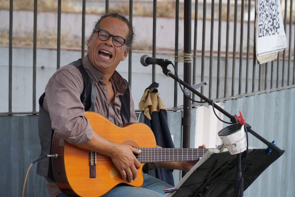 Street Music_Guitar