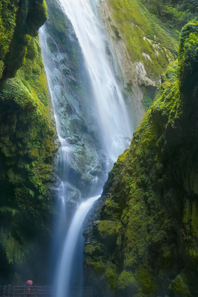 Telepathized waterfall