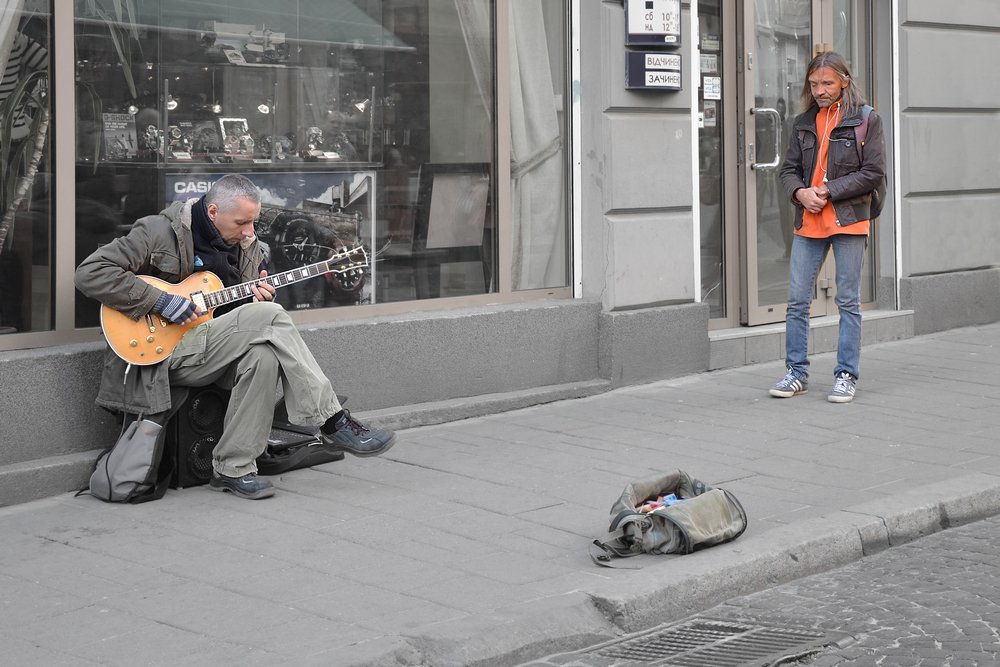 Двое и сумка...