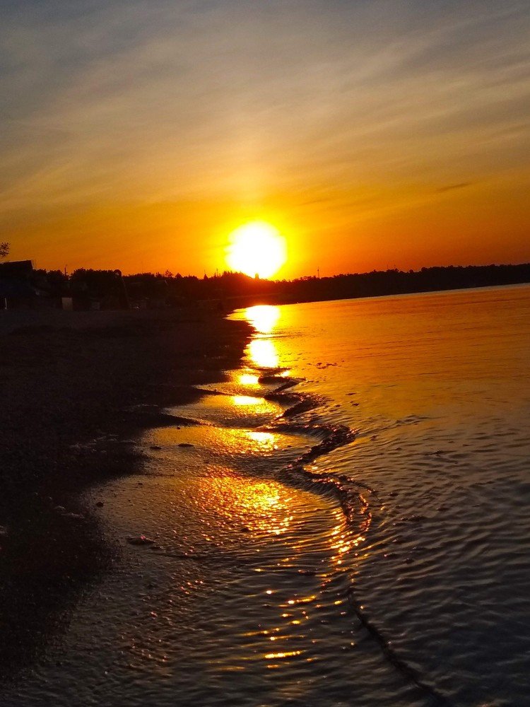 Ласковый берег