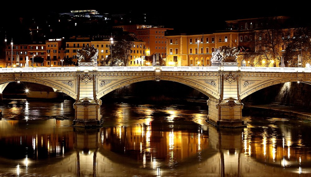 Золотые огни Рима