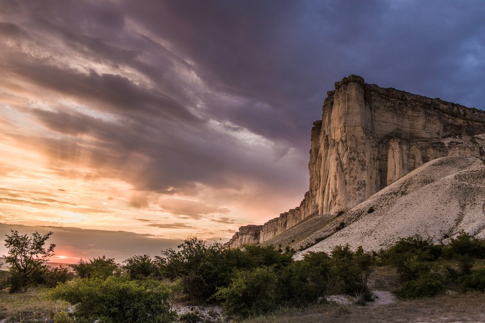 Белая скала