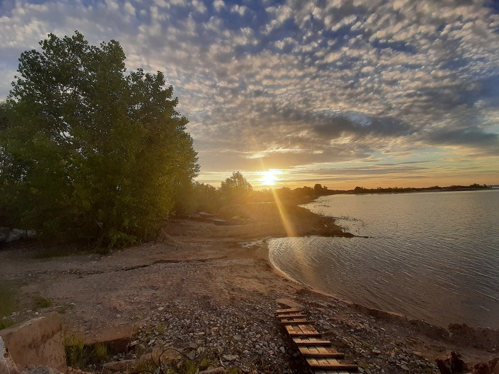 Рассвет над Волгой