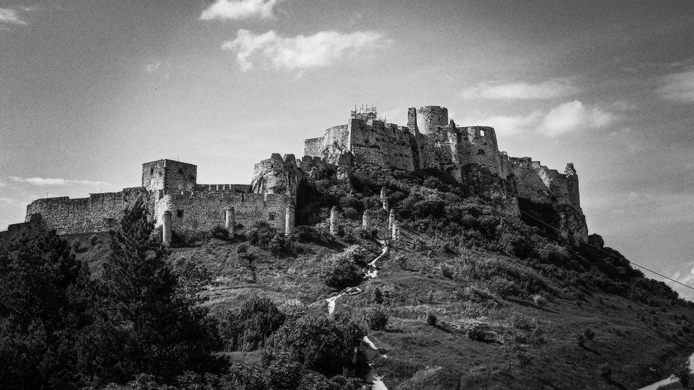 развалины замка