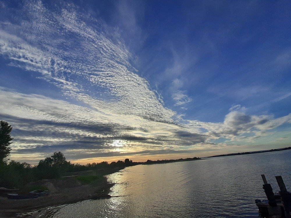 Небо над Волгой