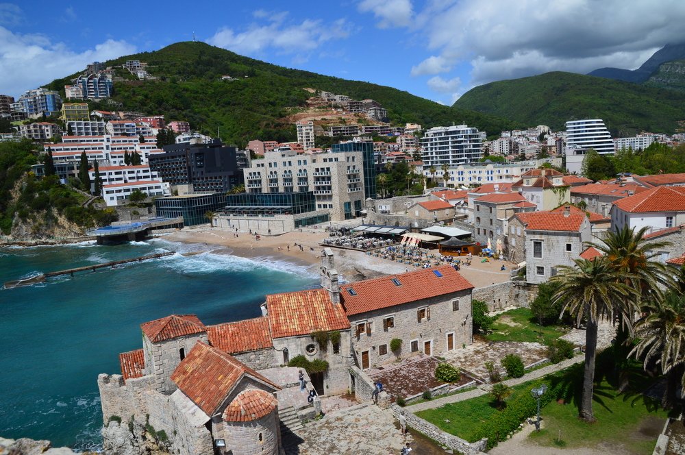 Photograph by Alvydas Ldk