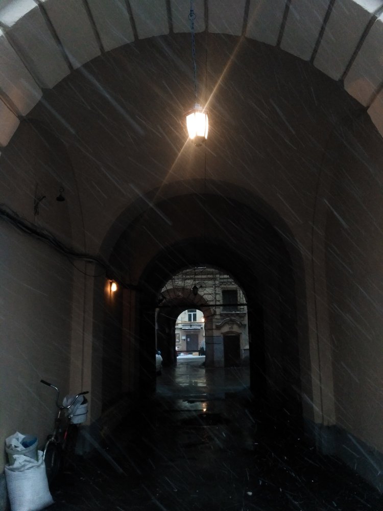 Московский двор